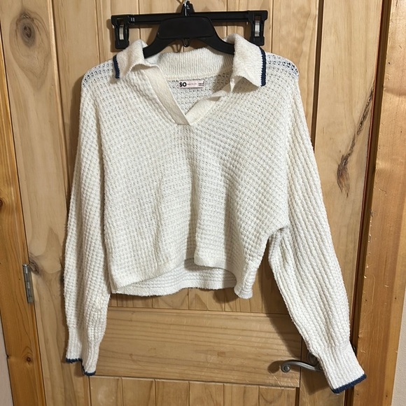 SO Sweaters - SO Women's White Cropped Sweater
